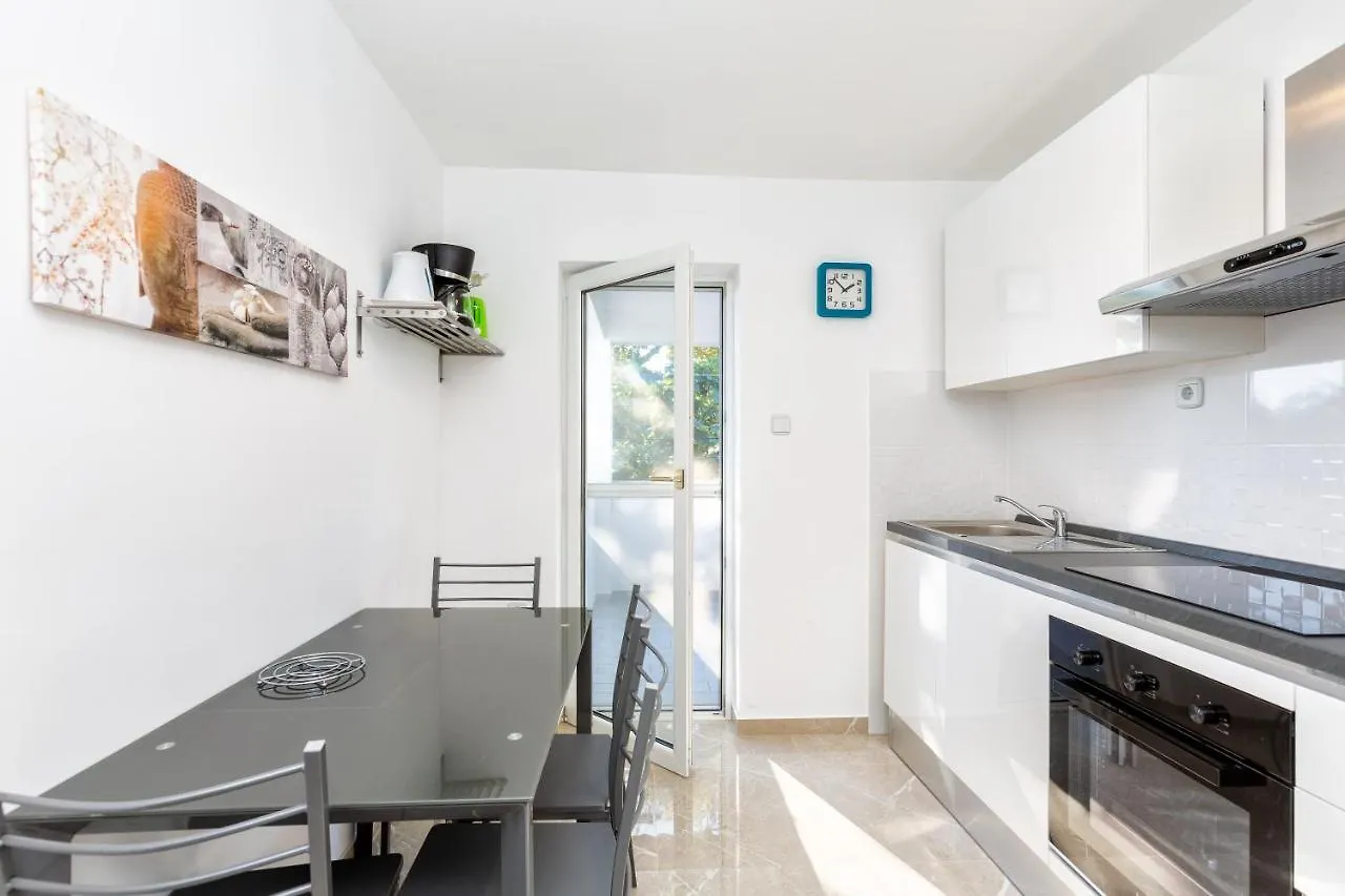 Apartments Murenc Медулин