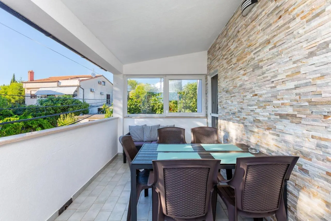Apartments Murenc Медулин
